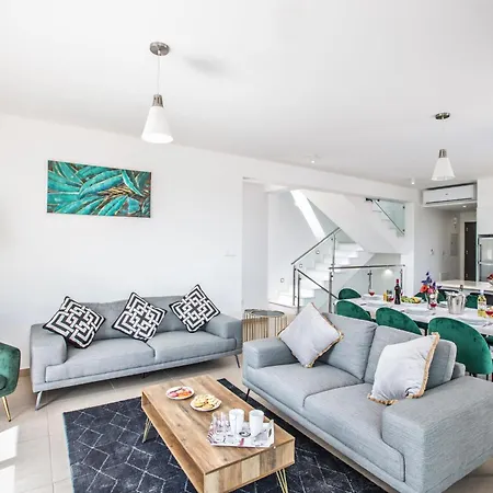 Casa vacanze Schoene, Topmoderne Ferienvilla Auf Zypern